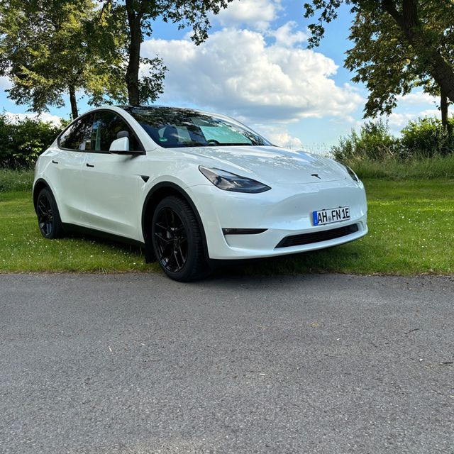 Fahrschule Mülheim an der Ruhr - Tesla Model Y